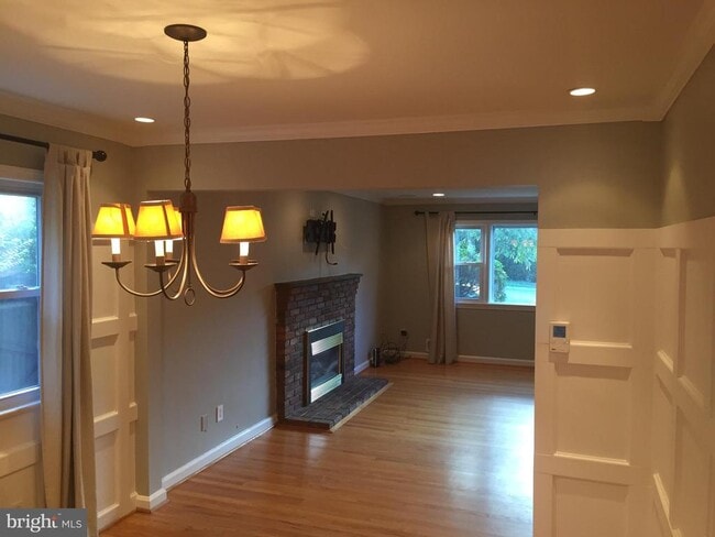 Building Photo - 3717 N Glebe Rd