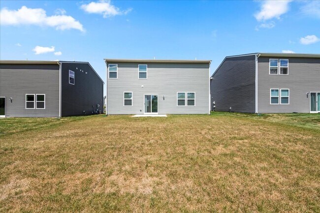 Building Photo - 11833 Vale St