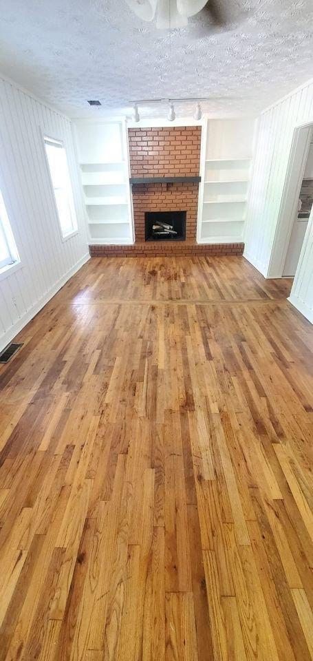 Building Photo - 2165 Rosebud Rd