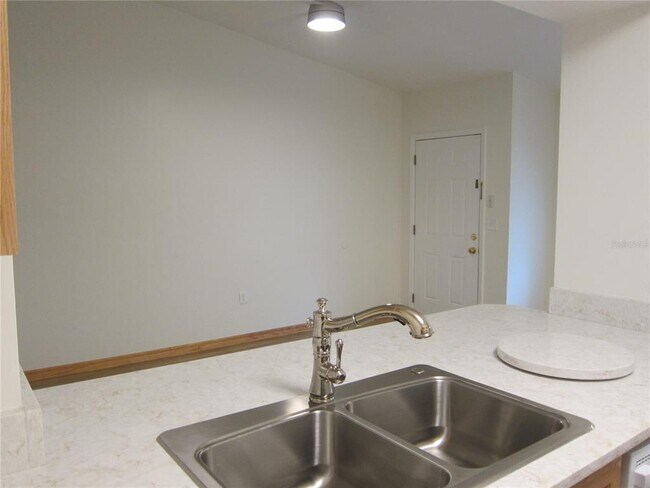 Building Photo - 7023 SW 21st Ln
