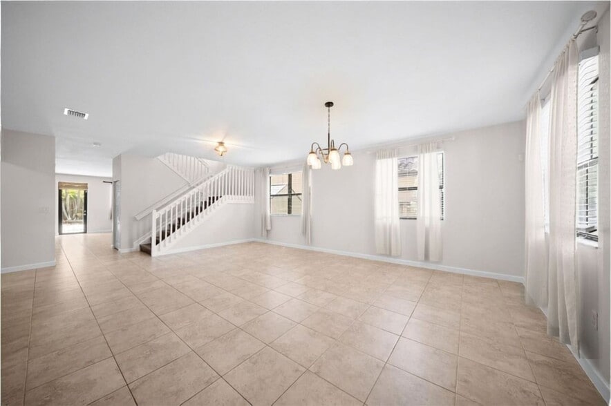 Building Photo - 15149 SW 113th Terrace