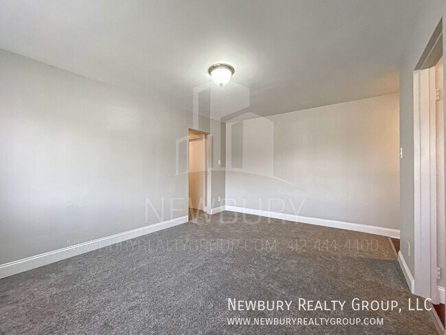 Building Photo - 313 San Juan Dr