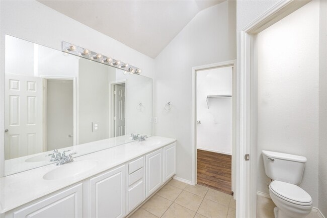 Building Photo - 8300 Rayburn Ln