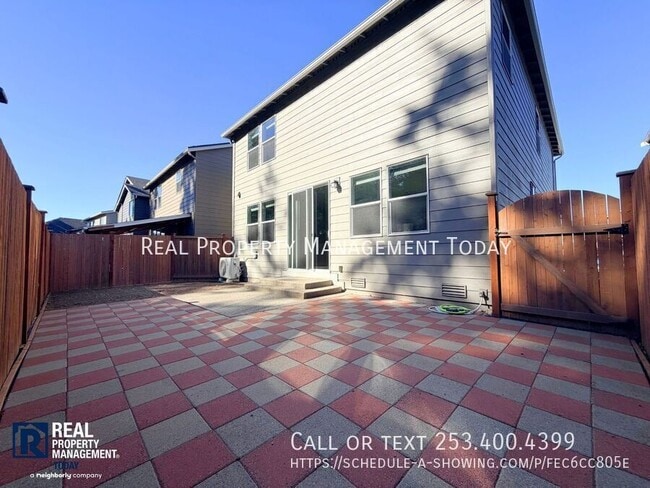Building Photo - 10730 188 St E