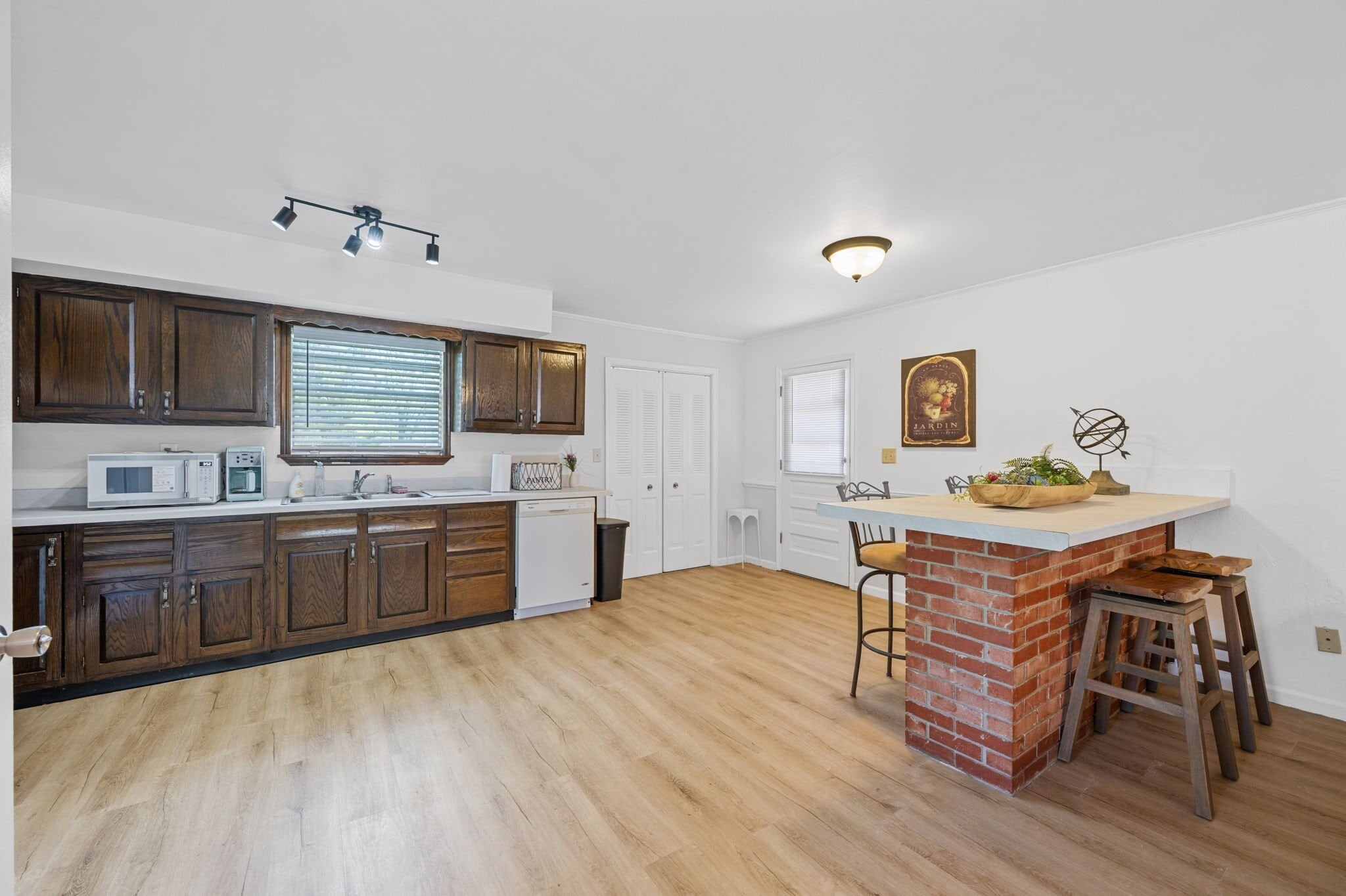 Building Photo - 1002 Ogrady Dr