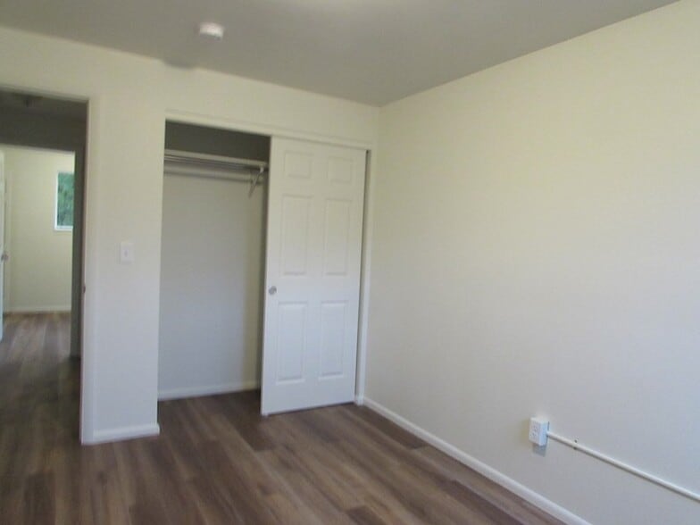 Building Photo - 278 Quince St
