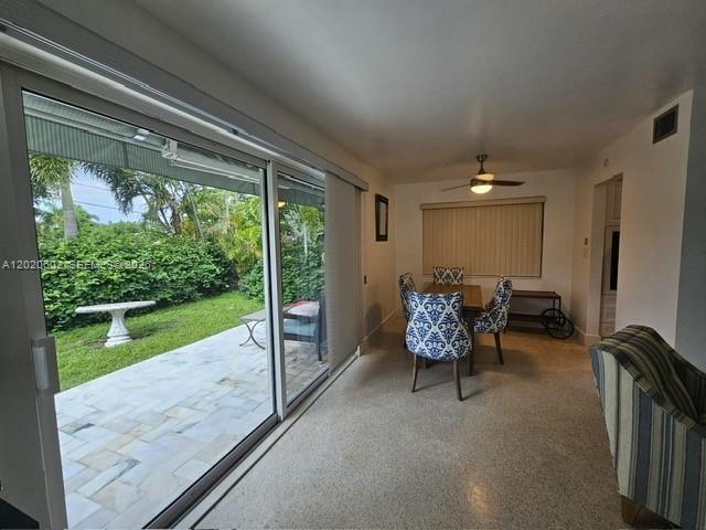 Building Photo - 4512 Sea Grape Dr