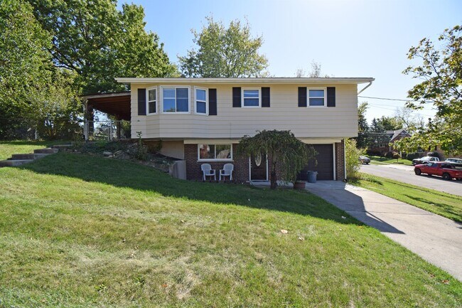 Building Photo - 1800 Keith Dr