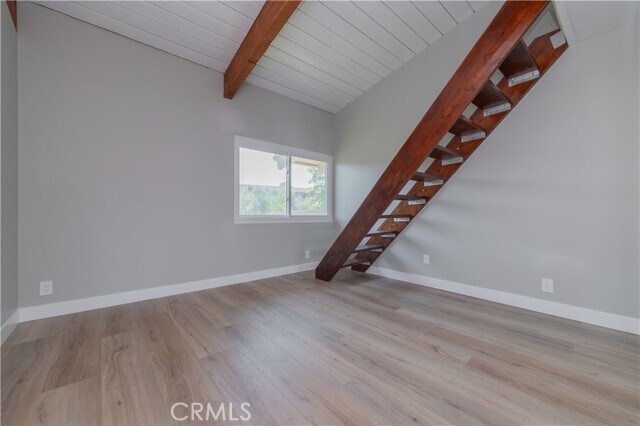 Building Photo - 6542 Ocean Crest Dr