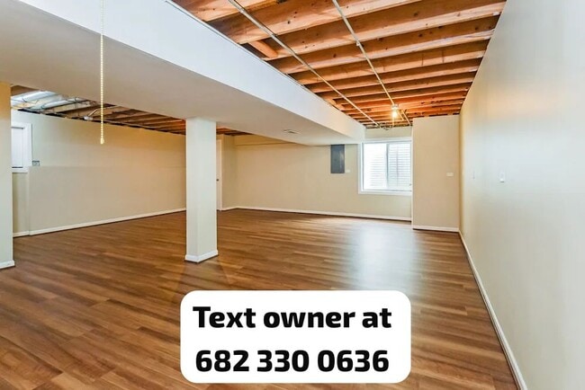 Building Photo - 10569 Lancaster St