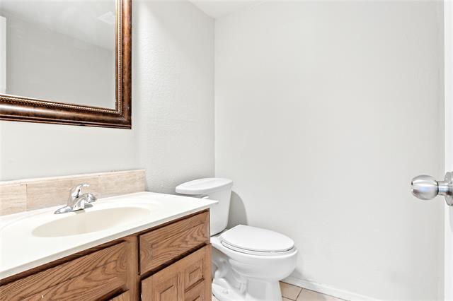 Building Photo - 2200 Seville Ct