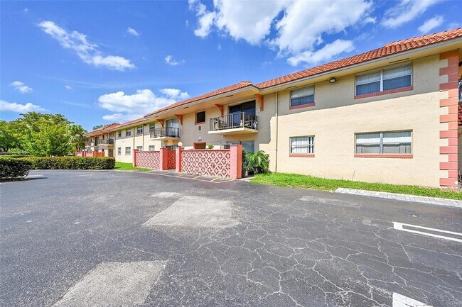 Building Photo - 11607 NW 29th St