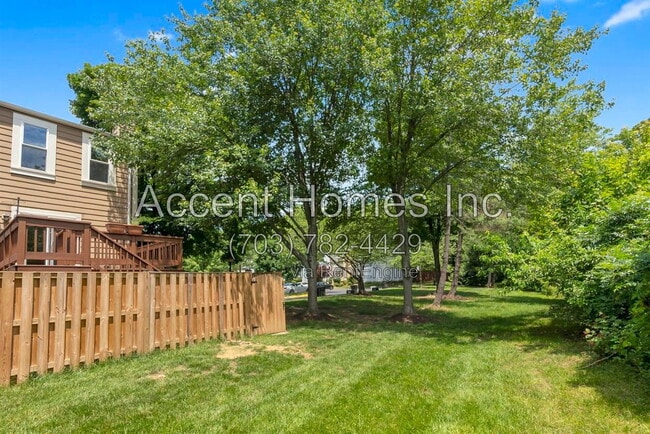 Building Photo - 5818 Wescott Hills Way