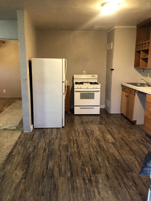 Building Photo - 204 St Francis Rd NW