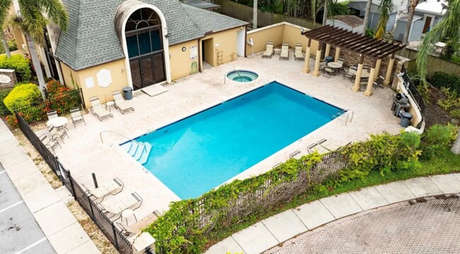 Building Photo - 10155 Sailwinds Blvd S