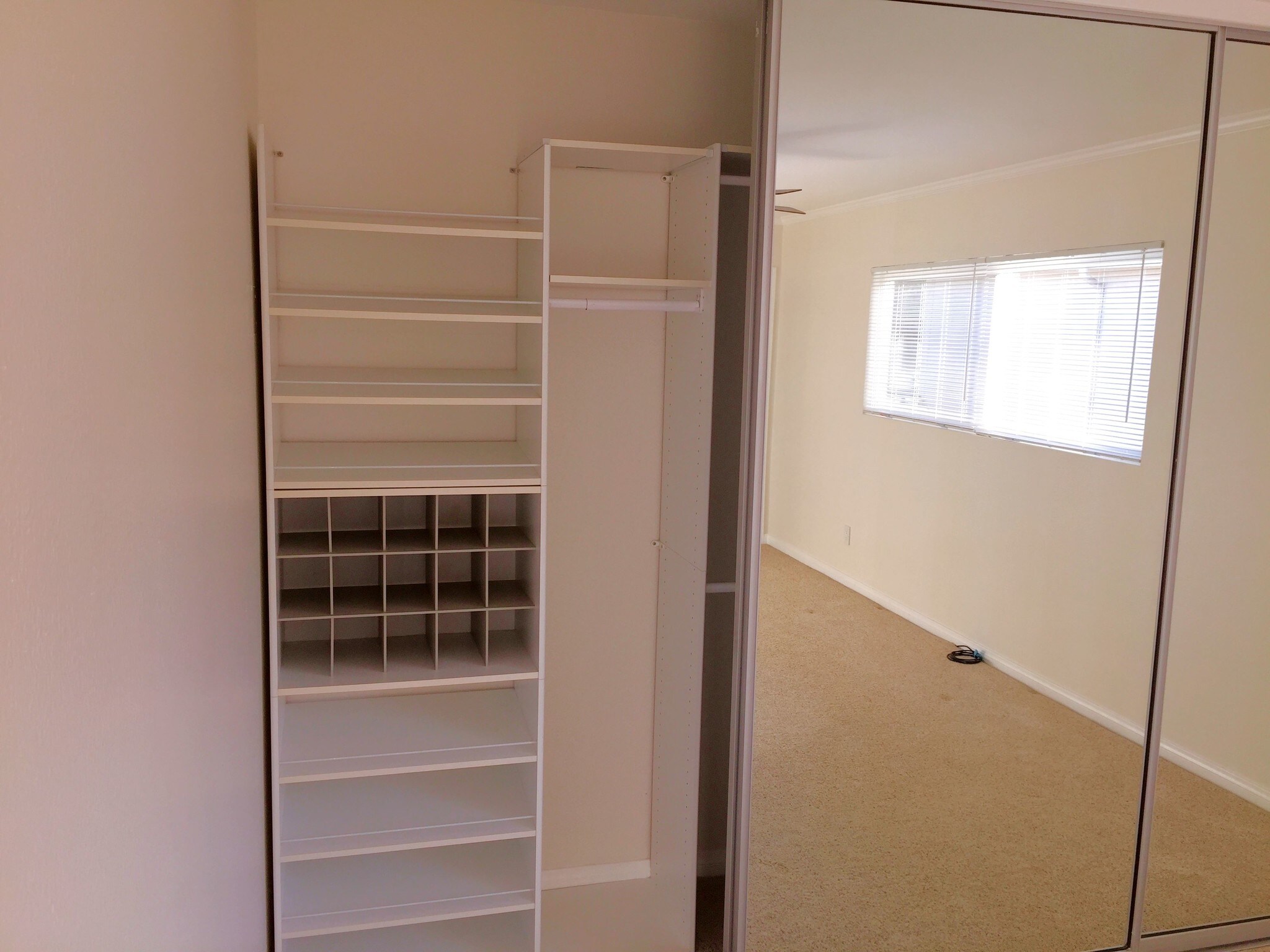 Custom Closet Organizers - 3881 Groton St