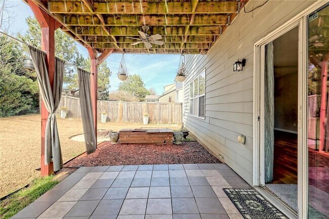 Building Photo - 5145 Fieldgate Ridge Dr
