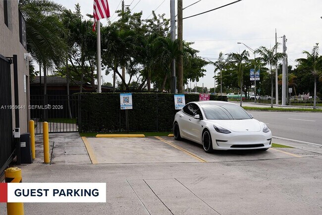 Building Photo - 201 NW 72nd Ave