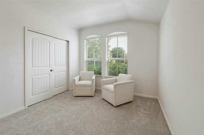 Building Photo - 1115 Petroglyph Trail