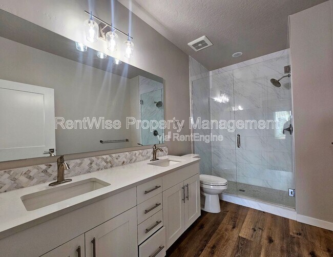 Building Photo - 3541 N Waterhouse Ln