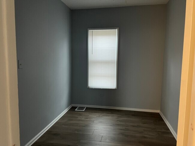 Building Photo - 6243 S Keating Ave