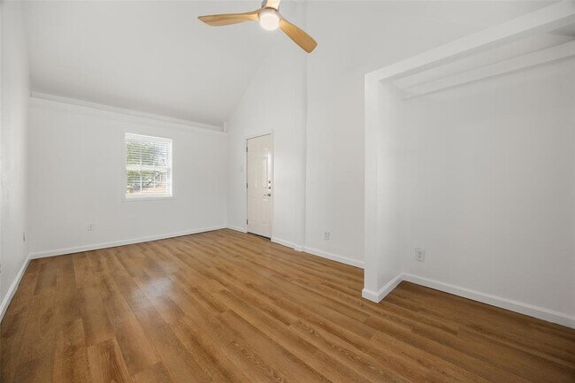 Building Photo - 14708 Foy Dr