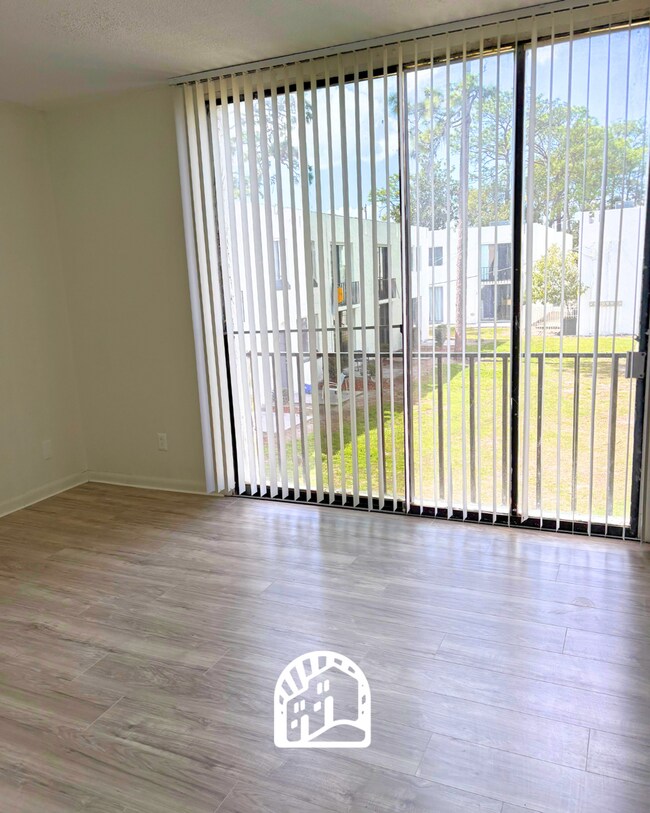 Building Photo - 5708 Justina Terrace