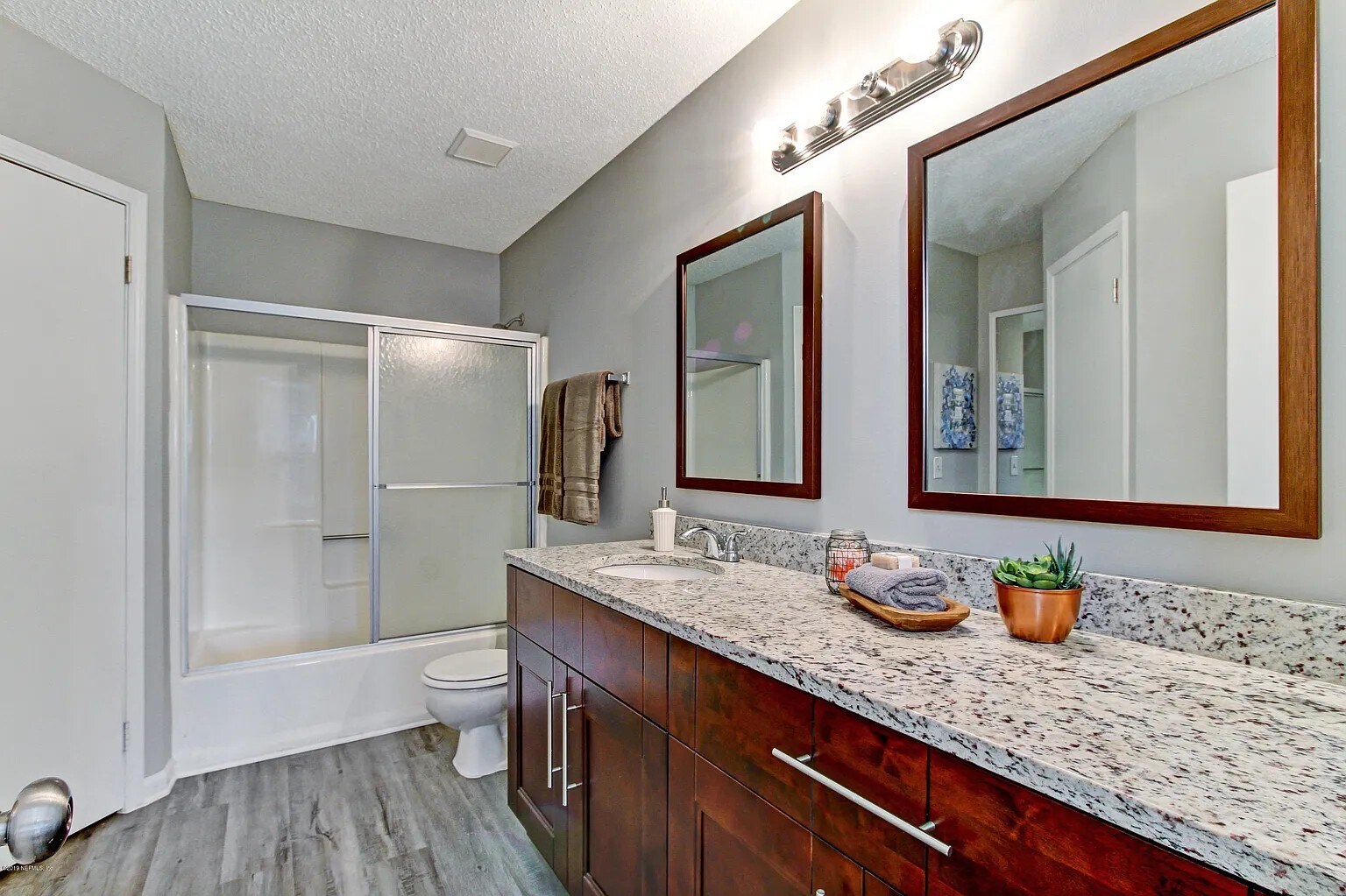 MASTER BATHROOM - 6423 Sable Woods Dr E