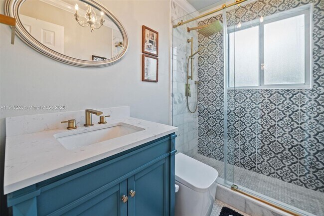 Building Photo - 1211 Algeria Ave