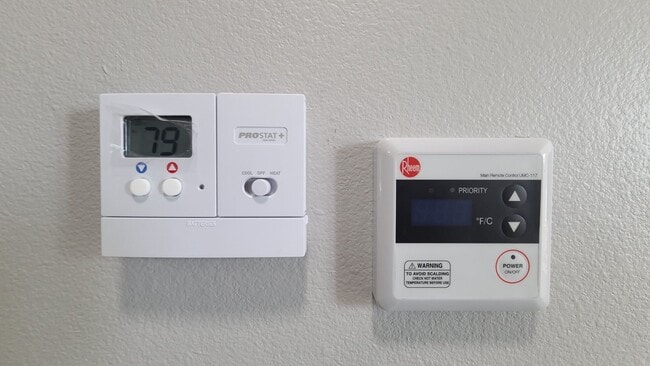 Building Photo - 129(425)