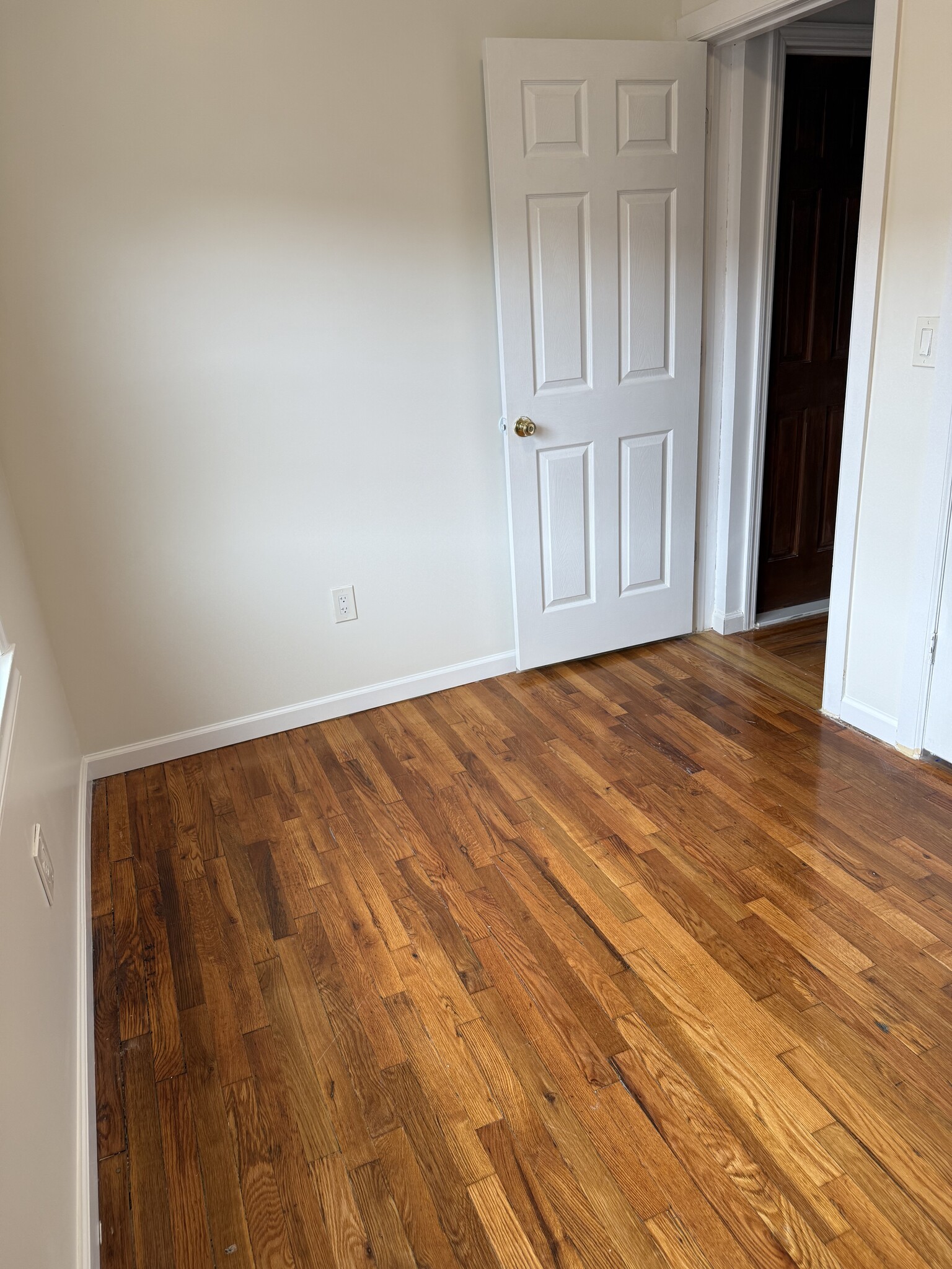 Building Photo - 9046 180th St