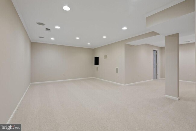 Building Photo - 6506 Bellamine Ct
