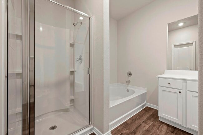 Building Photo - 1520 Jean Mdw Dr