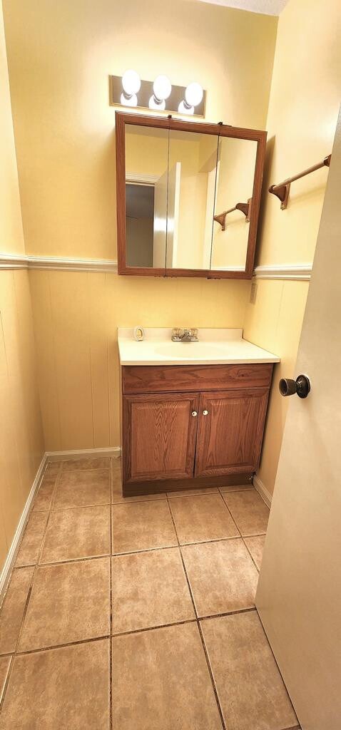 Building Photo - 5592 Cold Stream Dr