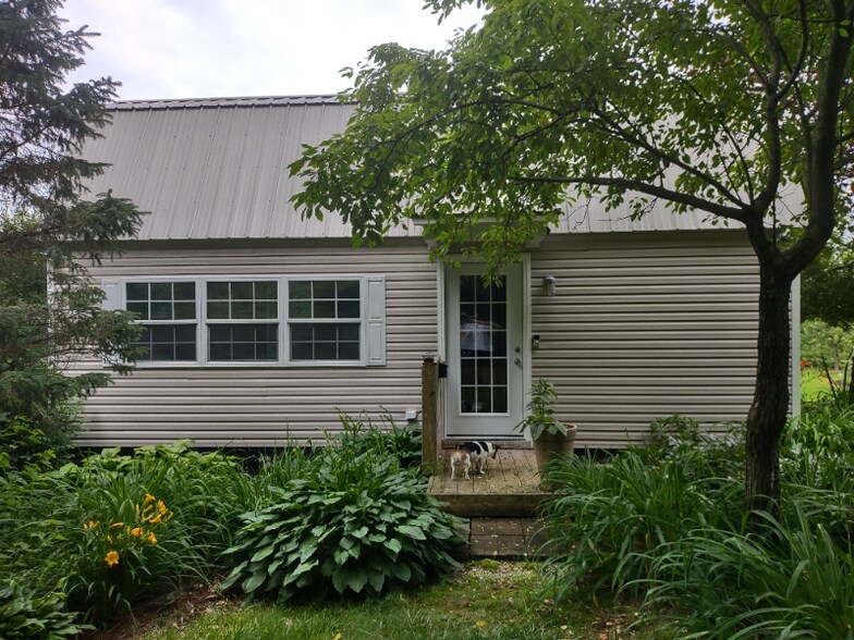 Building Photo - 9 Keller Dr