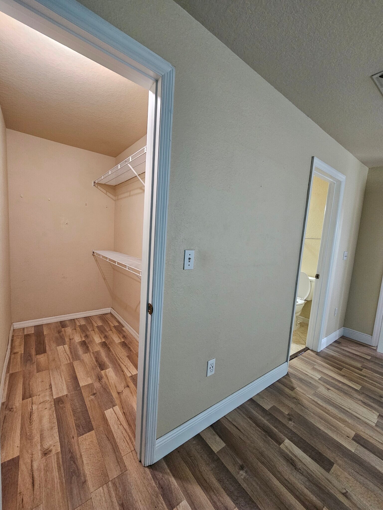 Building Photo - 5526 Pga Blvd