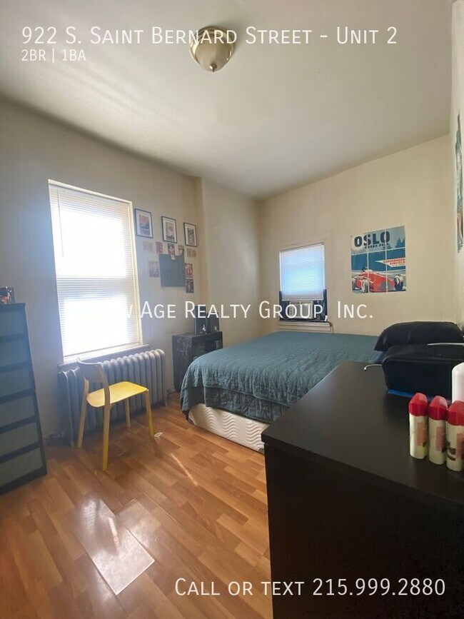 Building Photo - Two bedroom apartment in University City!