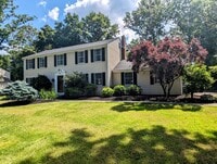 Building Photo - Center Hall Colonial for rent in Hudson!