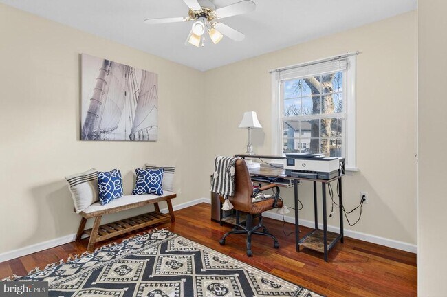 Building Photo - 462 Worthington Rd