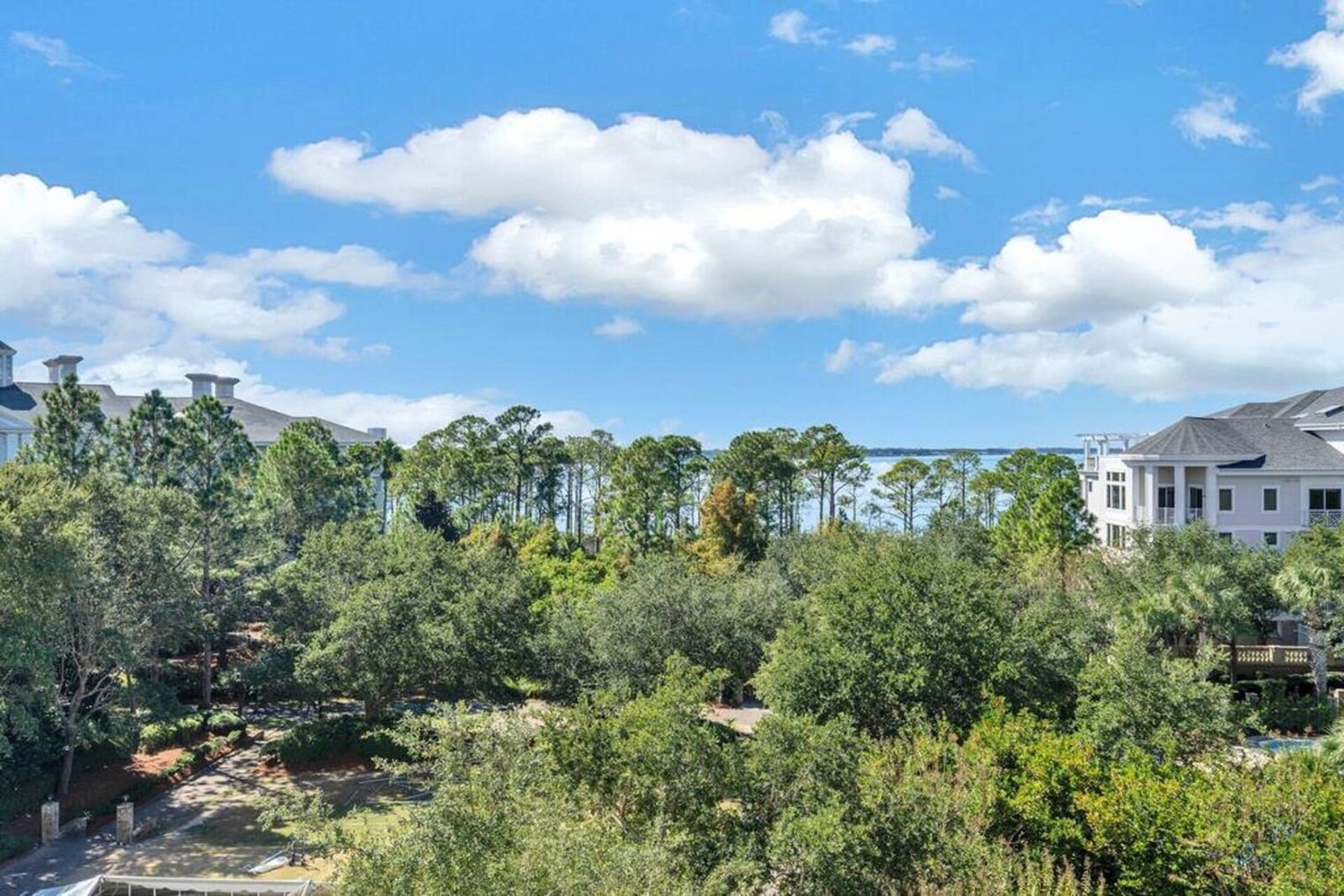 Building Photo - 2 Grand Sandestin Blvd