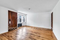 Building Photo - 177 Sanders Rd