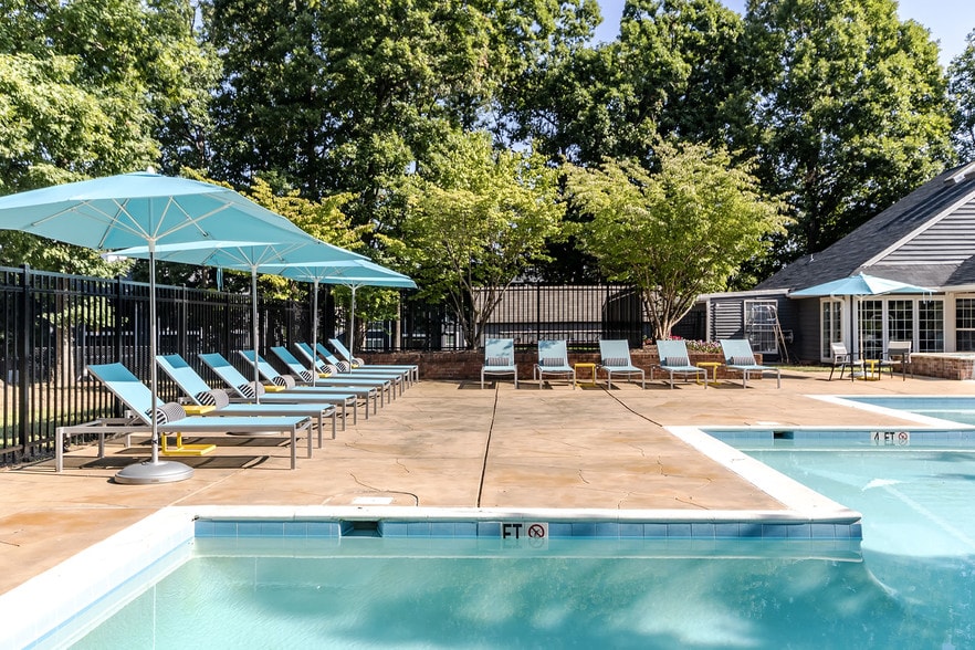 Building Photo - Amberton Apartments