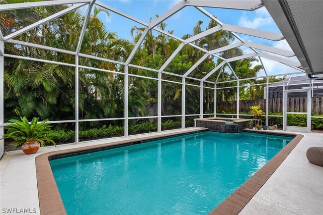 Building Photo - 590 110th Ave N