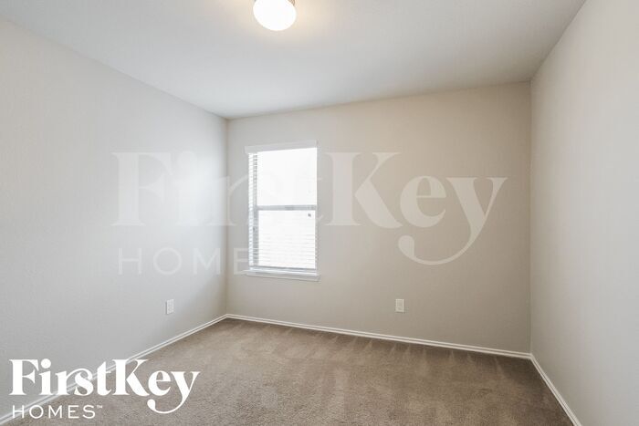 Building Photo - 16542 Kettlebrook Lane