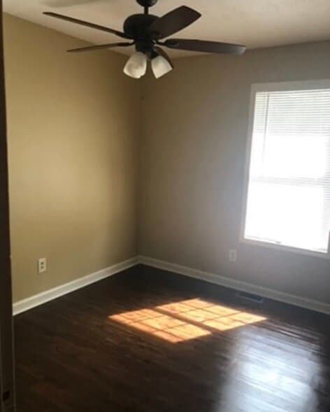 Building Photo - 8547 Westchester Dr