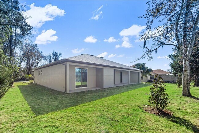 Building Photo - 11 Ethan Allen Dr
