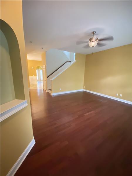 Building Photo - 104 Moonlight Trail