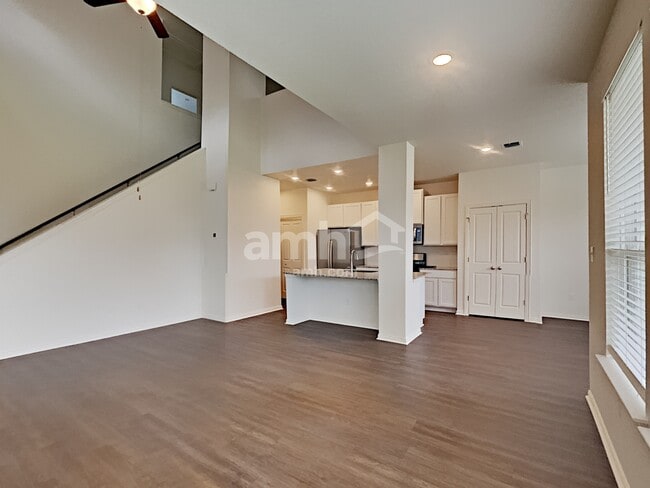 Building Photo - 2738 Meadowood Heights