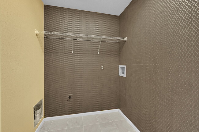 Building Photo - $2,595.00 - 3 Bed, 2.5 Bath Single Family ...