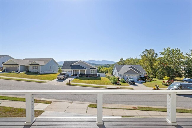 Building Photo - 43 Mcilwee Ln